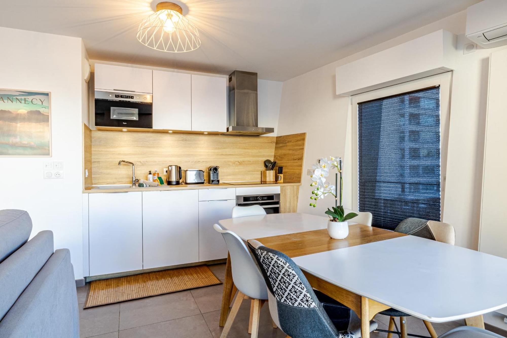 La Plume Vue Lac 3 Etoiles - Garage Prive, Secteur Recherche, Moderne & Tout Equipe, 6 Personnes 안시 외부 사진