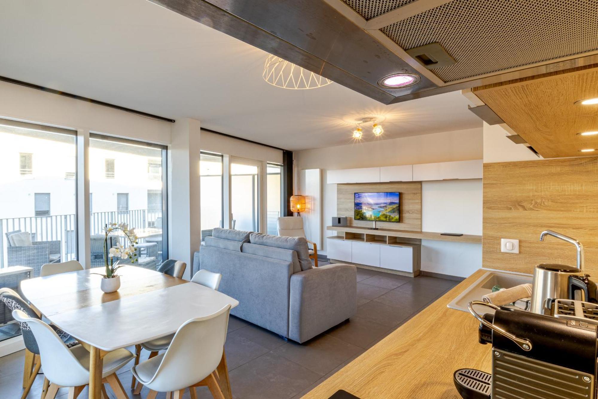 La Plume Vue Lac 3 Etoiles - Garage Prive, Secteur Recherche, Moderne & Tout Equipe, 6 Personnes 안시 외부 사진