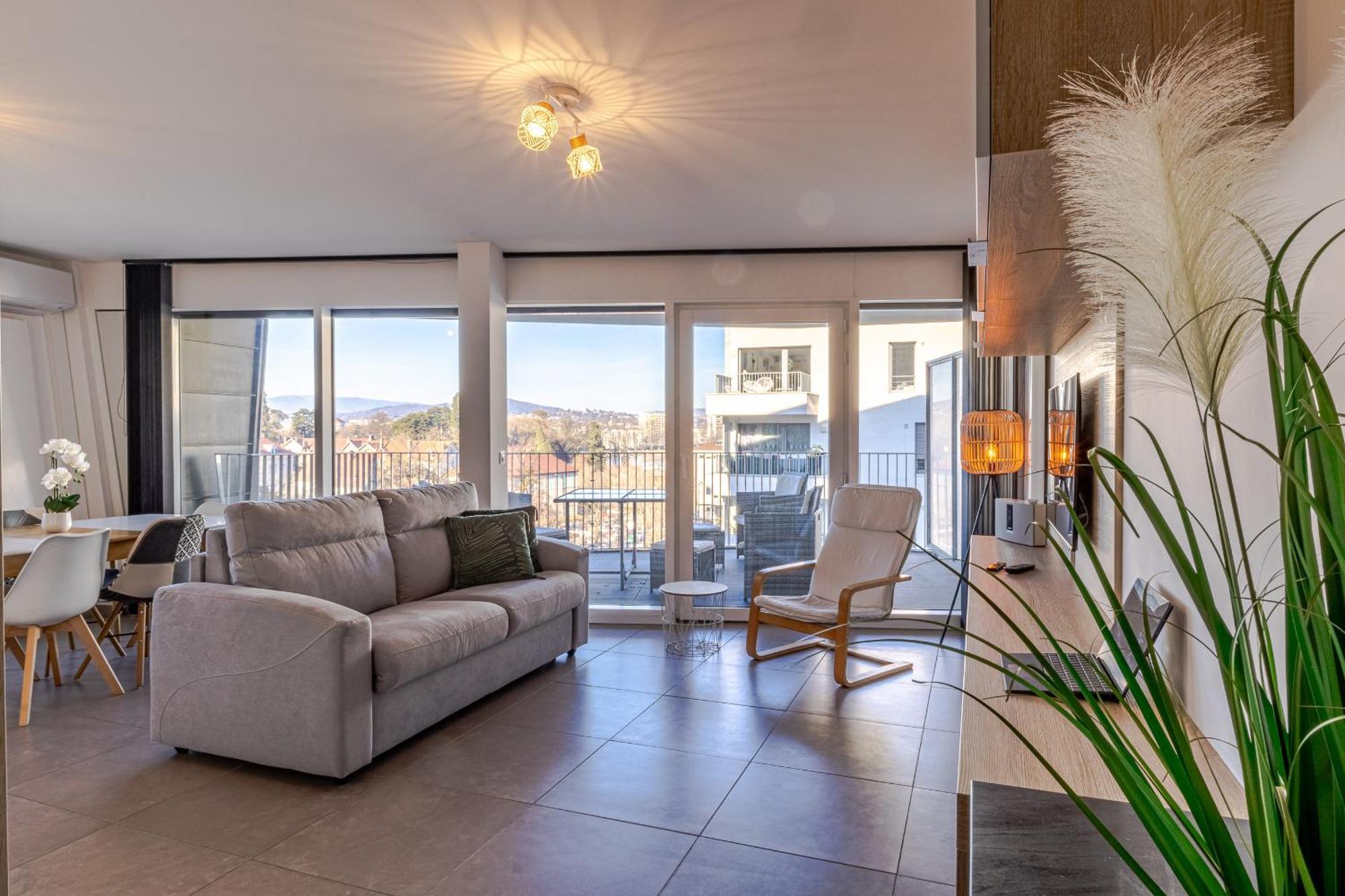 La Plume Vue Lac 3 Etoiles - Garage Prive, Secteur Recherche, Moderne & Tout Equipe, 6 Personnes 안시 외부 사진