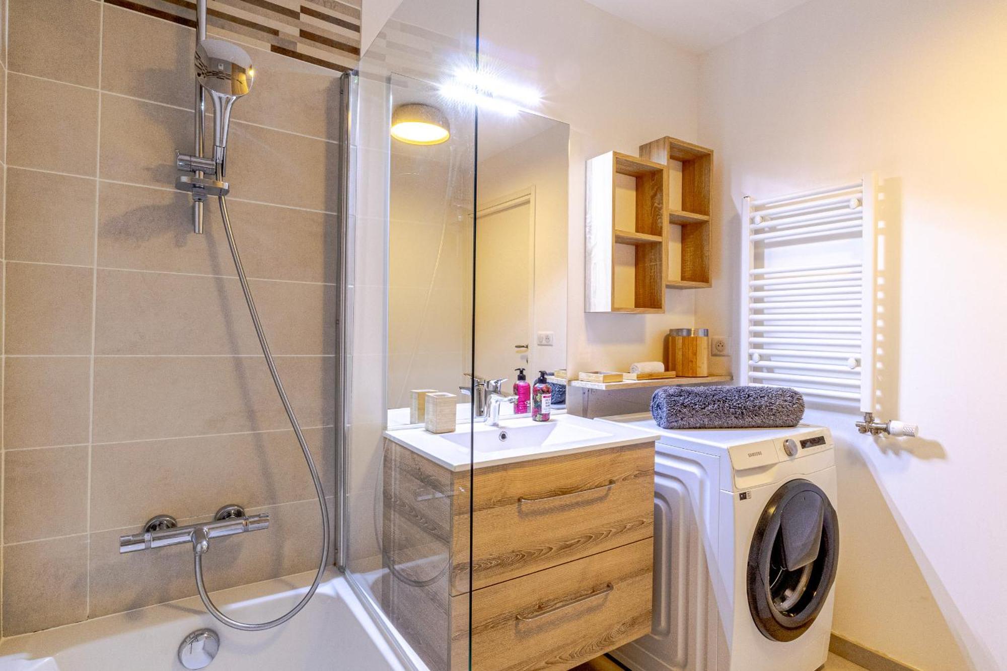 La Plume Vue Lac 3 Etoiles - Garage Prive, Secteur Recherche, Moderne & Tout Equipe, 6 Personnes 안시 외부 사진